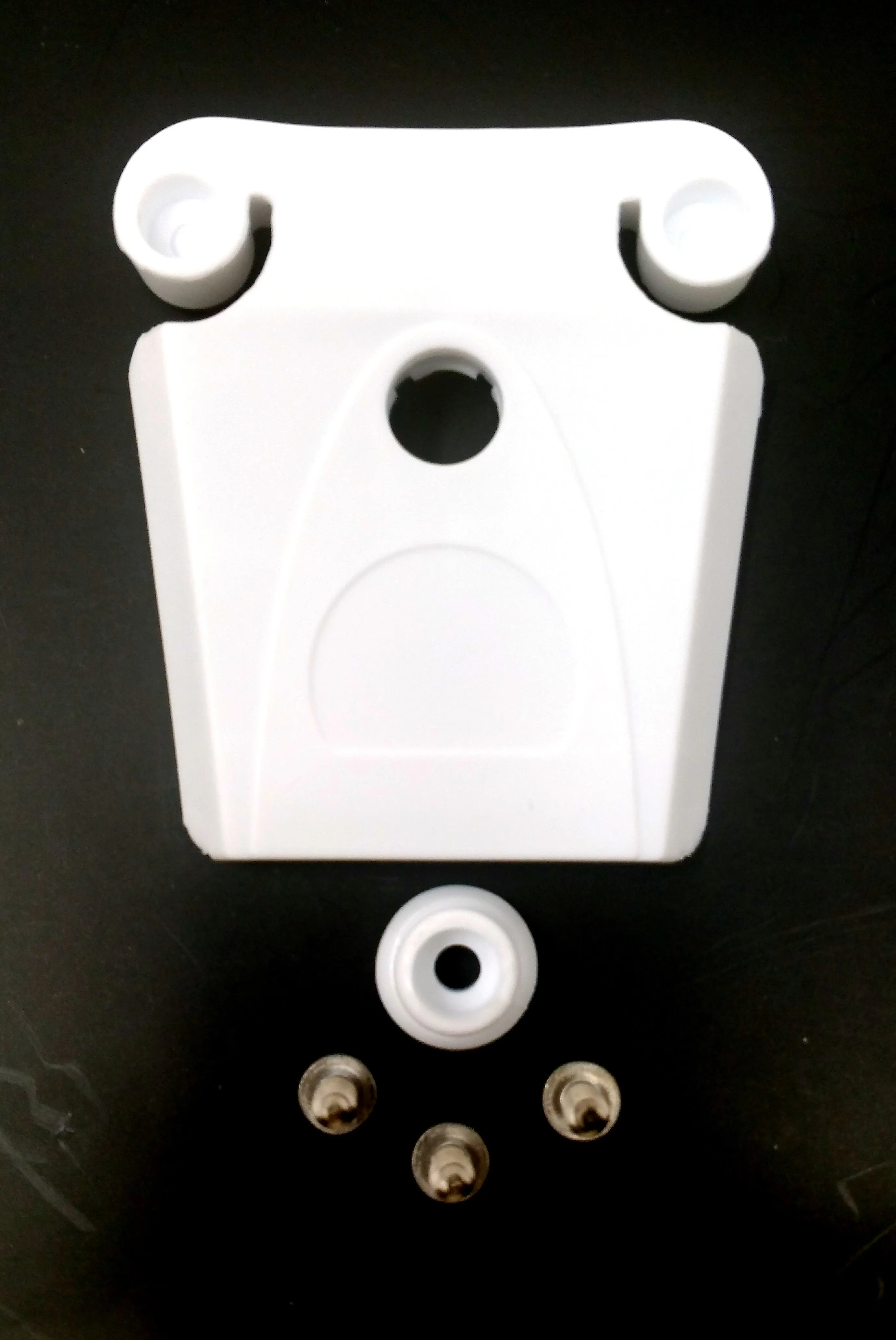 Aftermarket Igloo Cooler Replacement Latch Post & Screws (Part #24013)