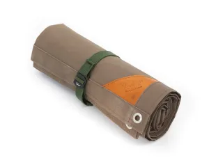 Canvas field blanket in kelp brown