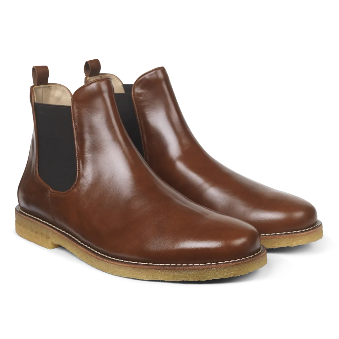 Chelsea boot with elastic