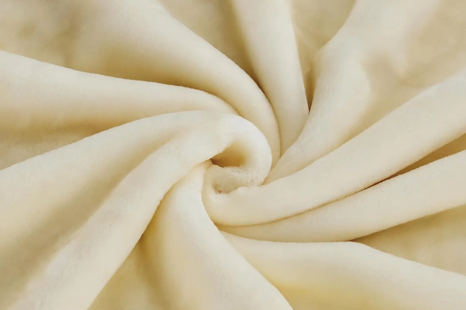 Chezmoi Collection Heavy Single Ply 12.2 Lbs Oversized Korean Style Faux Mink Blanket, 750GSM Thick Silky Soft Plush Raschel Mink Blanket, 92" x 106" US King, Solid Beige
