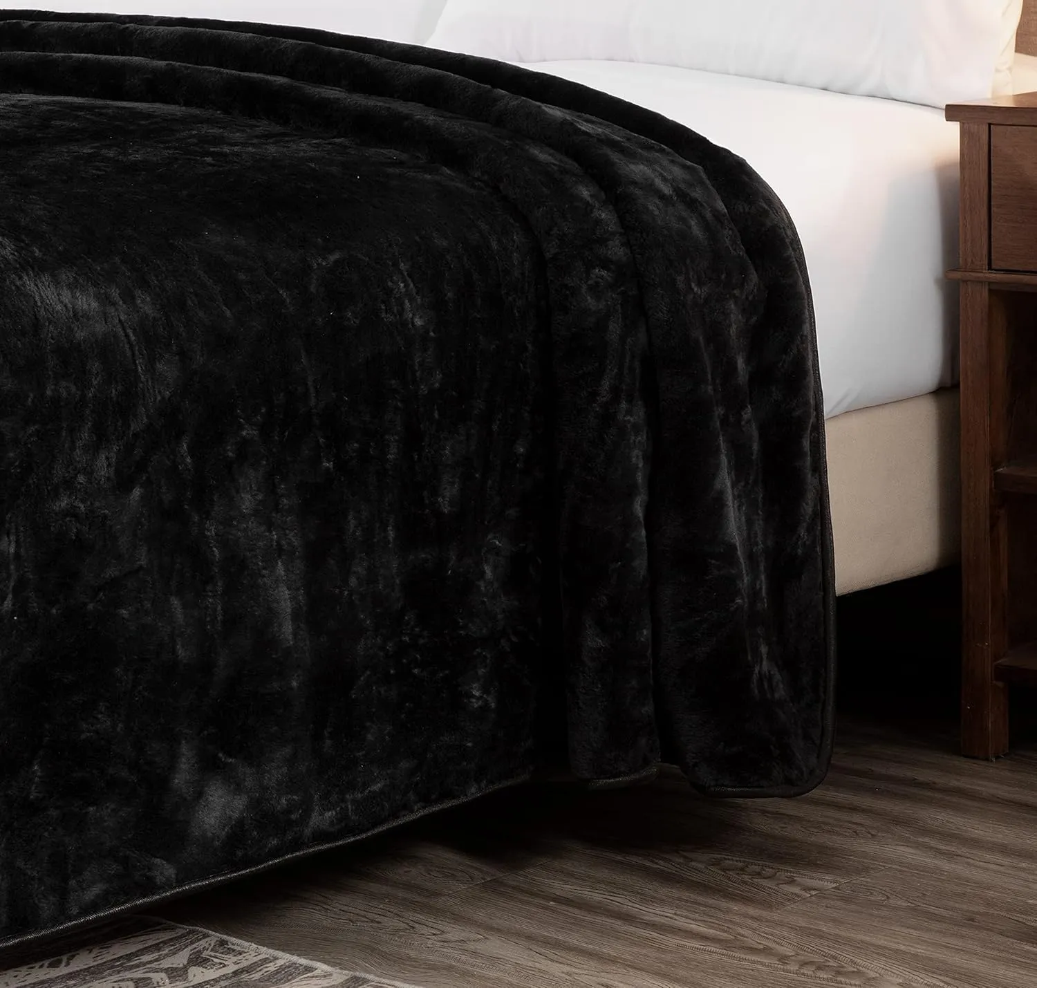 Chezmoi Collection Heavy Single Ply 9 Lbs Korean Style Faux Mink Blanket, 750GSM Thick Silky Soft Plush Raschel Mink Blanket, 85" x 95" King, Solid Black