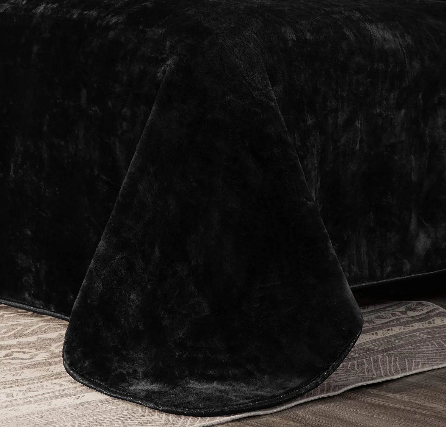 Chezmoi Collection Heavy Single Ply 9 Lbs Korean Style Faux Mink Blanket, 750GSM Thick Silky Soft Plush Raschel Mink Blanket, 85" x 95" King, Solid Black