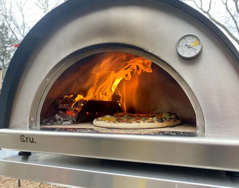 Cru Ovens Champion Outdoor Wood-Fired Pizza Oven - CRUOCHG1