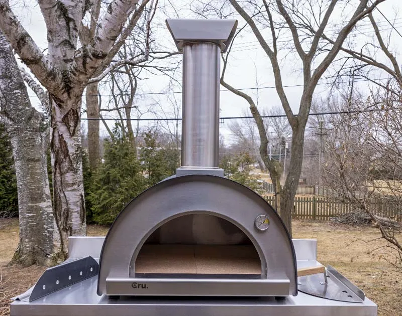 Cru Ovens Champion Outdoor Wood-Fired Pizza Oven - CRUOCHG1