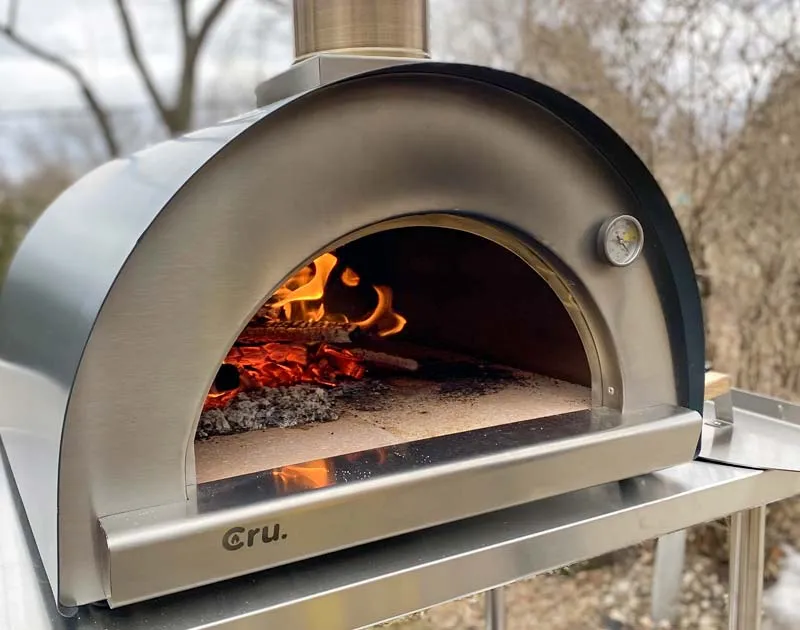 Cru Ovens Champion Outdoor Wood-Fired Pizza Oven - CRUOCHG1