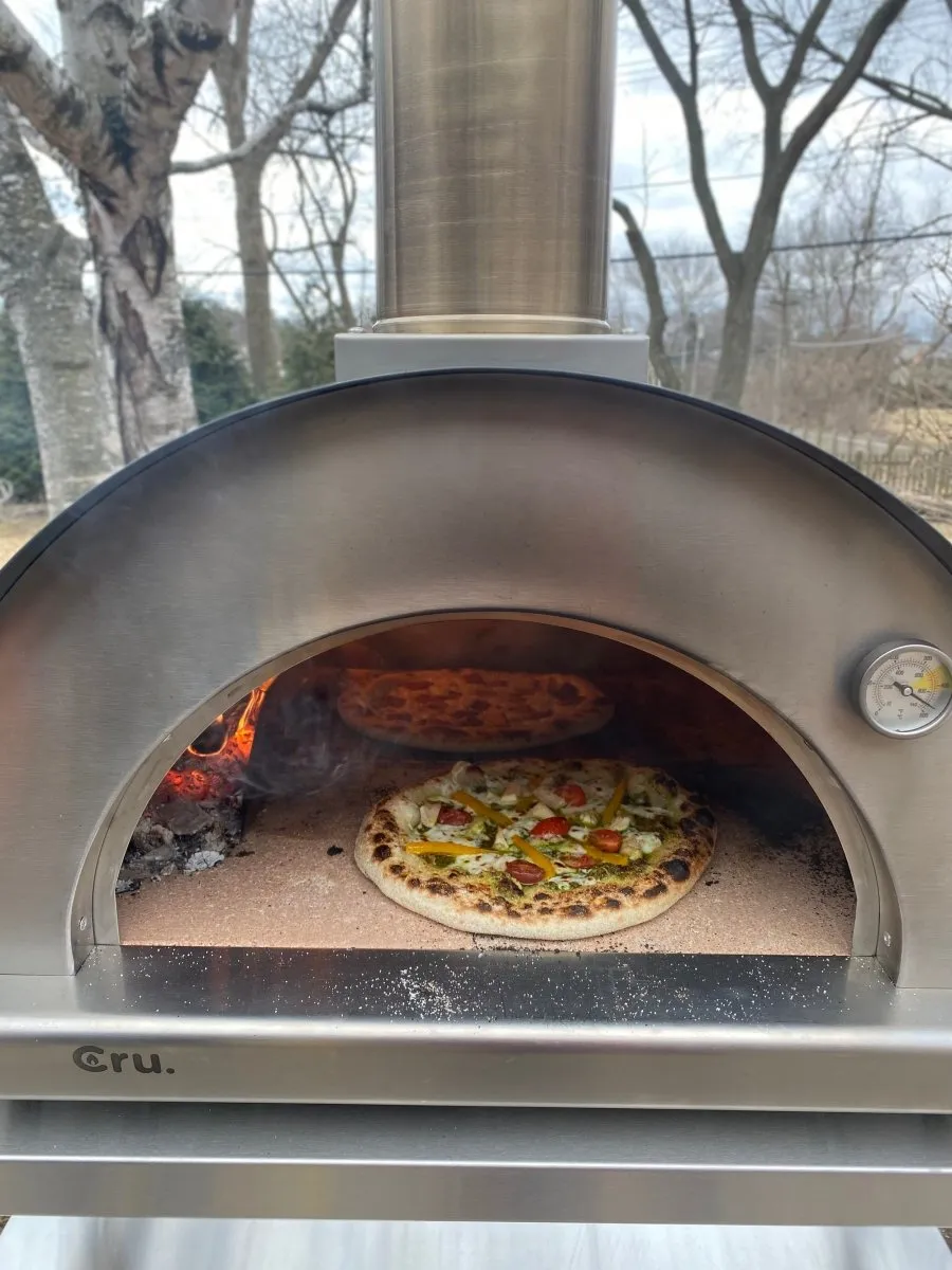 Cru Ovens Champion Outdoor Wood-Fired Pizza Oven - CRUOCHG1