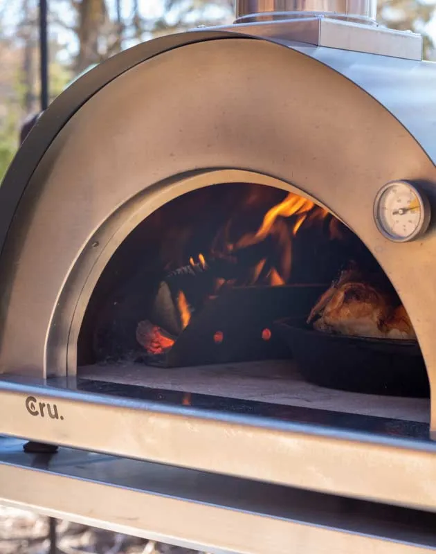 Cru Ovens Champion Outdoor Wood-Fired Pizza Oven - CRUOCHG1