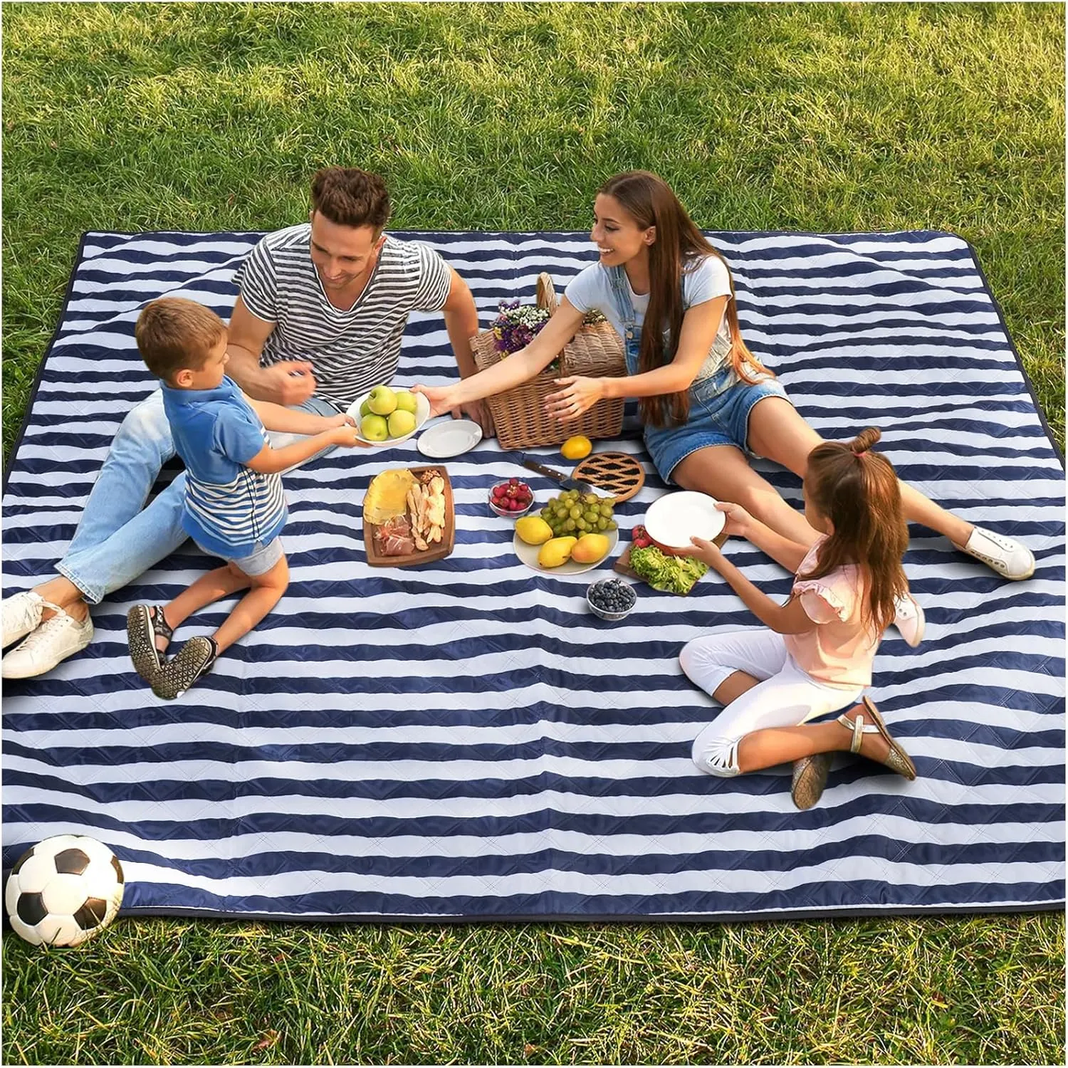 Genovega Waterproof Sandproof Beach Blanket Picnic Outdoor Mat Extra Large Foldable Sand Free Big Giant XL Car Essential Roadtrip Gadget Rv Accessories Gear Must Haves Hiking Items Necessities