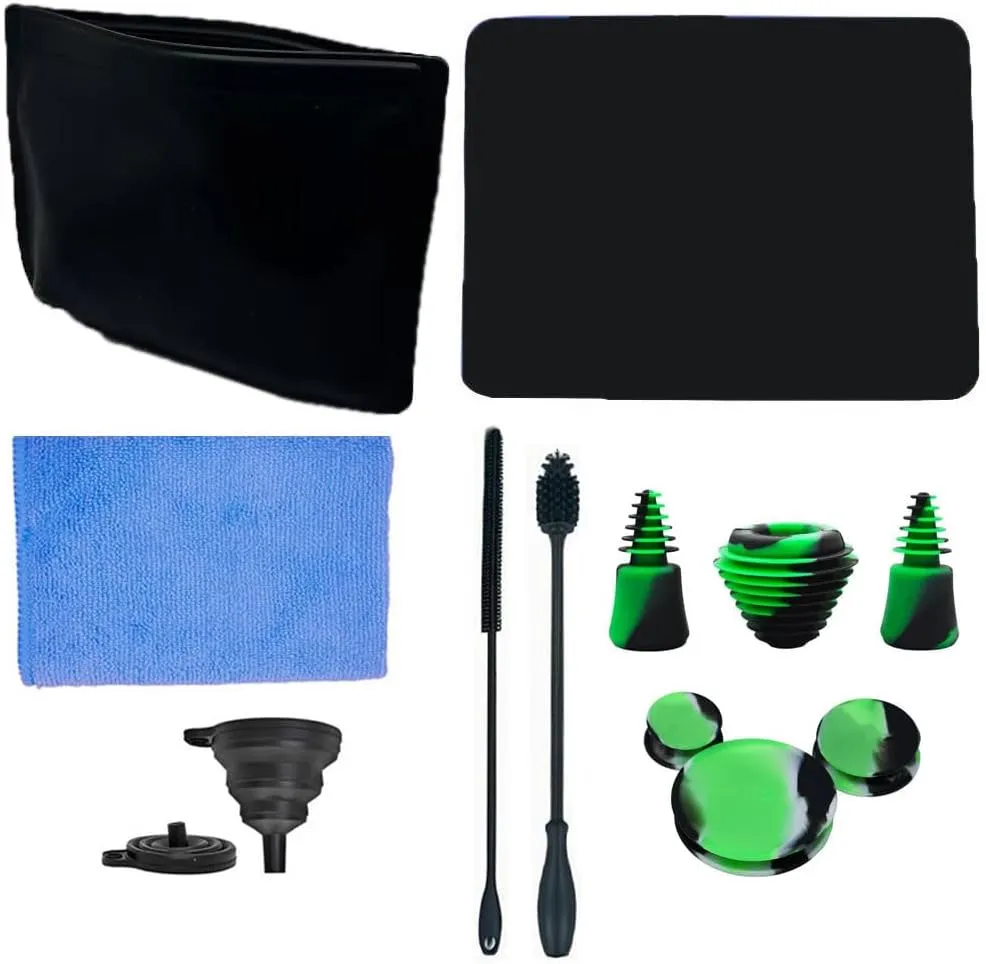 Glass Cleaning Kit - Reusable Silicone Accessories - Complete Kit to Clean your Piece, Just Add Cleaner - Reusable Soaker Bag, Brushes, Mat, Caps, Plugs, Funnel And Microfiber Towel
