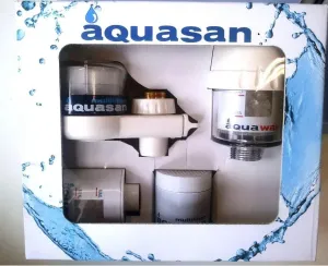 Kit confezione con 1 Aquasan "compact" 1 "aquawash" 2 cartucce di ricambio