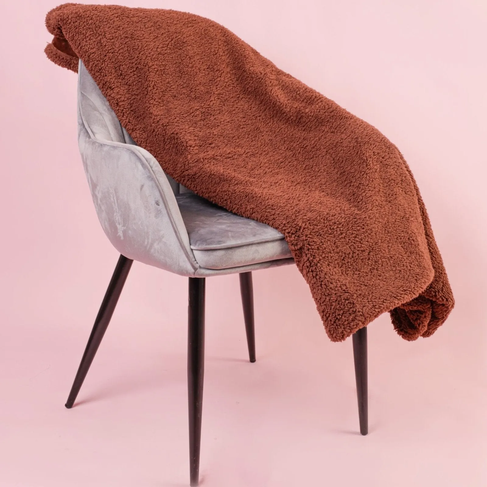 LoveShield - Waterproof Blanket
