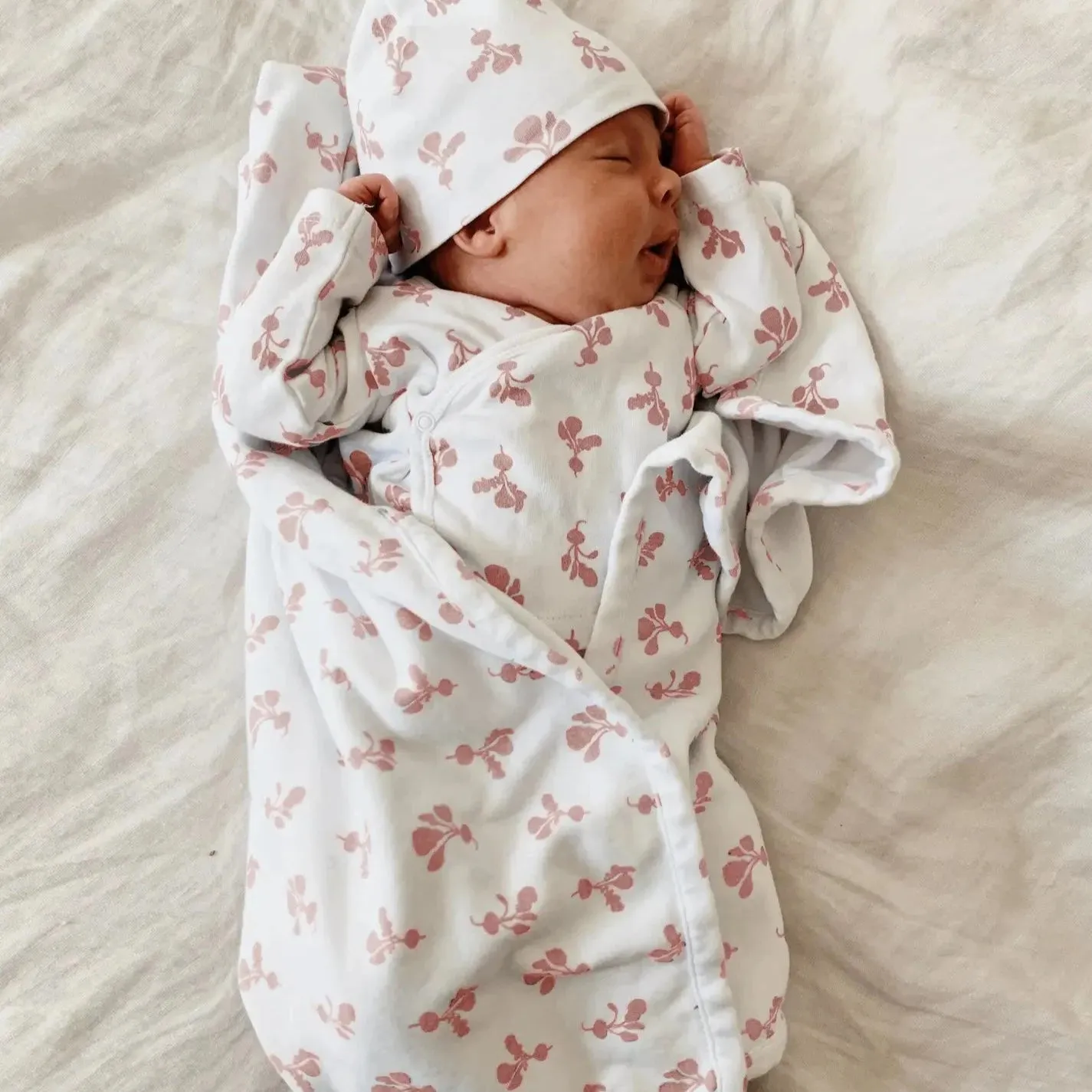 Newborn 7 Piece Gift Set