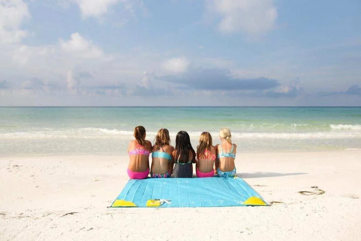 Pike Trail Pocket Beach Blanket (60 in X 56 in) Lightweight, Sand-Proof, Waterproof Picnic Blanket for Hiking, Camping, Picnics, Travel and Beach Trips