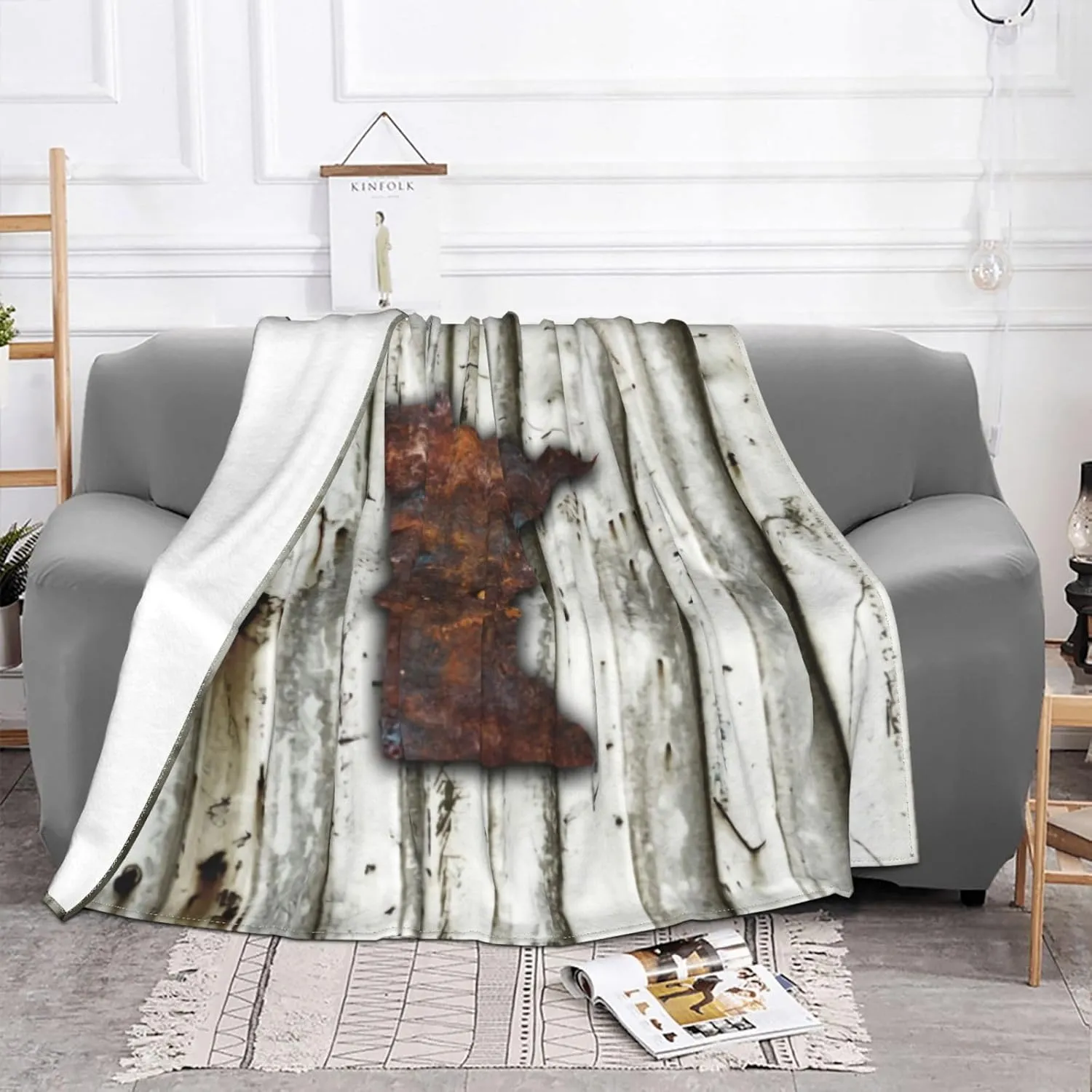 Rusty Minnesota Shape 60"X50" Flannel Blanket - 100% Soft Polyester, Lightweight and Warm, Suitable for Families, Camping, Travel