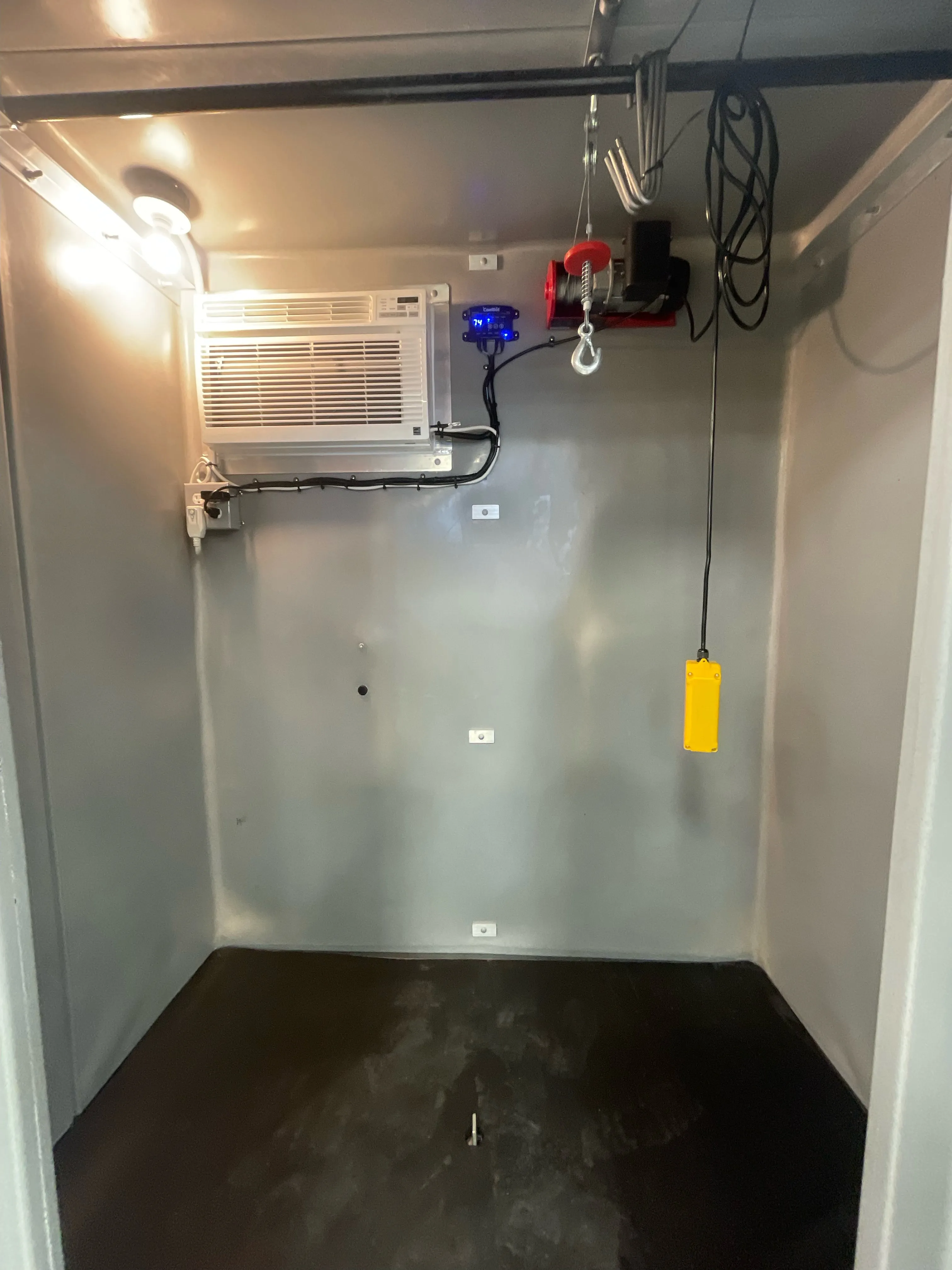 Shaggy Portable Walk In Cooler