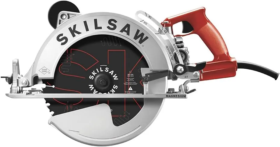SKILSAW SPT70WM-01 15 Amp 10-1/4" Magnesium SAWSQUATCH Worm Drive Circular Saw,Silver and SKILSAW 80111 Worm Drive Saw Lubricant, Black
