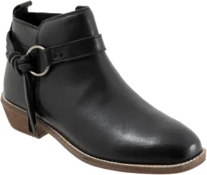 SoftWalk Women's Reade Chelsea Boot