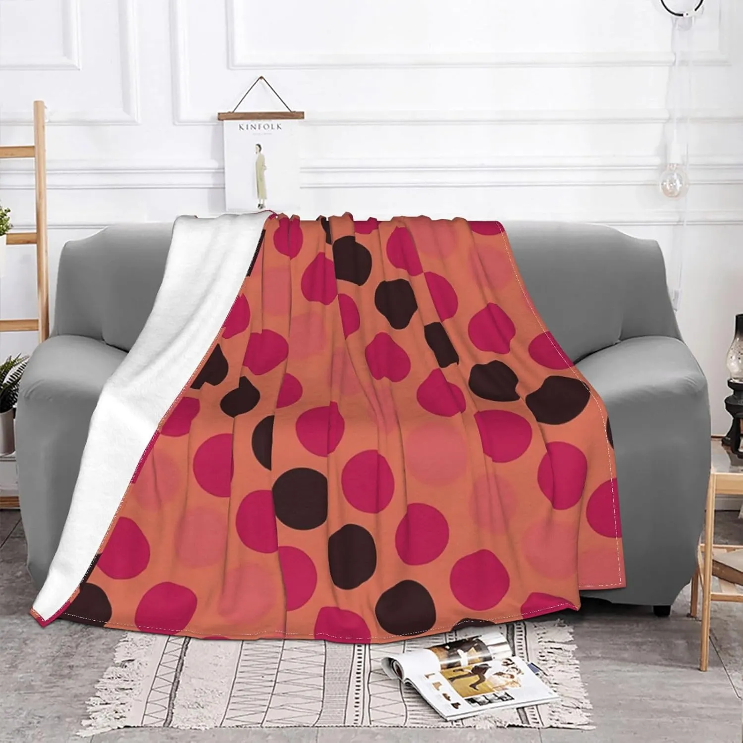 Sou'S Polka Dot Pattern 60"X50" Flannel Blanket - 100% Soft Polyester, Lightweight and Warm, Suitable for Families, Camping, Travel