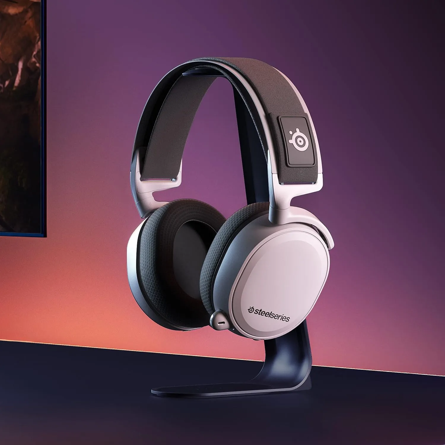 SteelSeries Arctis 7  Wireless Gaming Headset – Lossless 2.4 GHz – 30 Hour Battery Life – USB-C – 7.1 Surround – For PC, PS5, PS4, Mac, Android and Switch – White