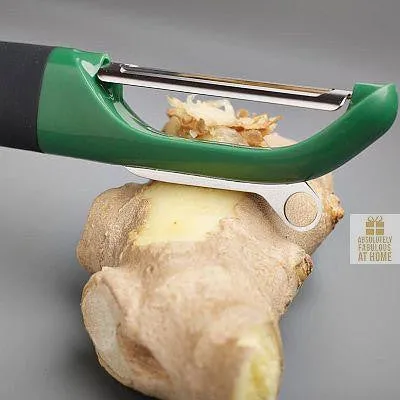 Straight Vegetable Peeler by Joseph Joseph