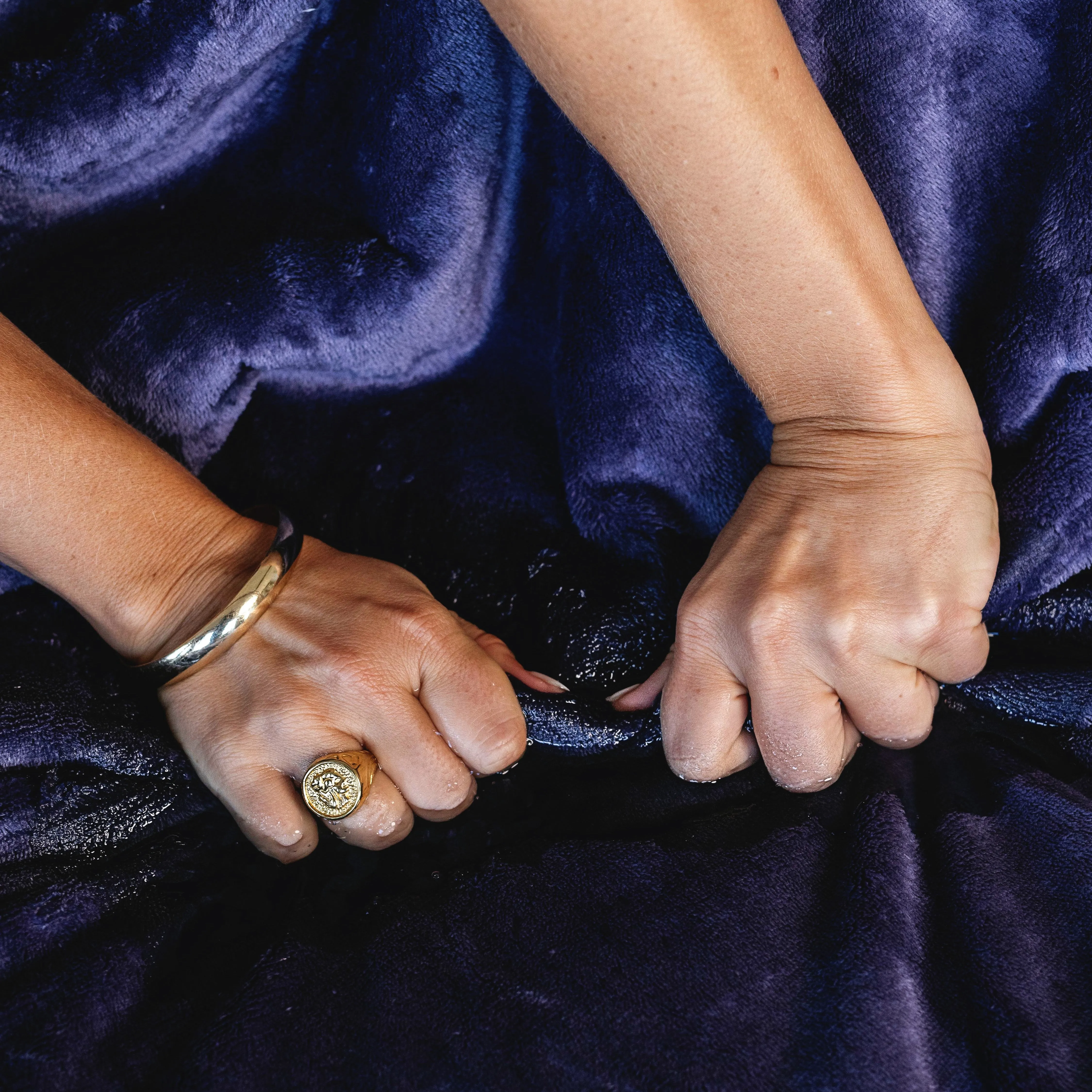 Waterproof Squirt Blanket™ - Purple Smoke The OG
