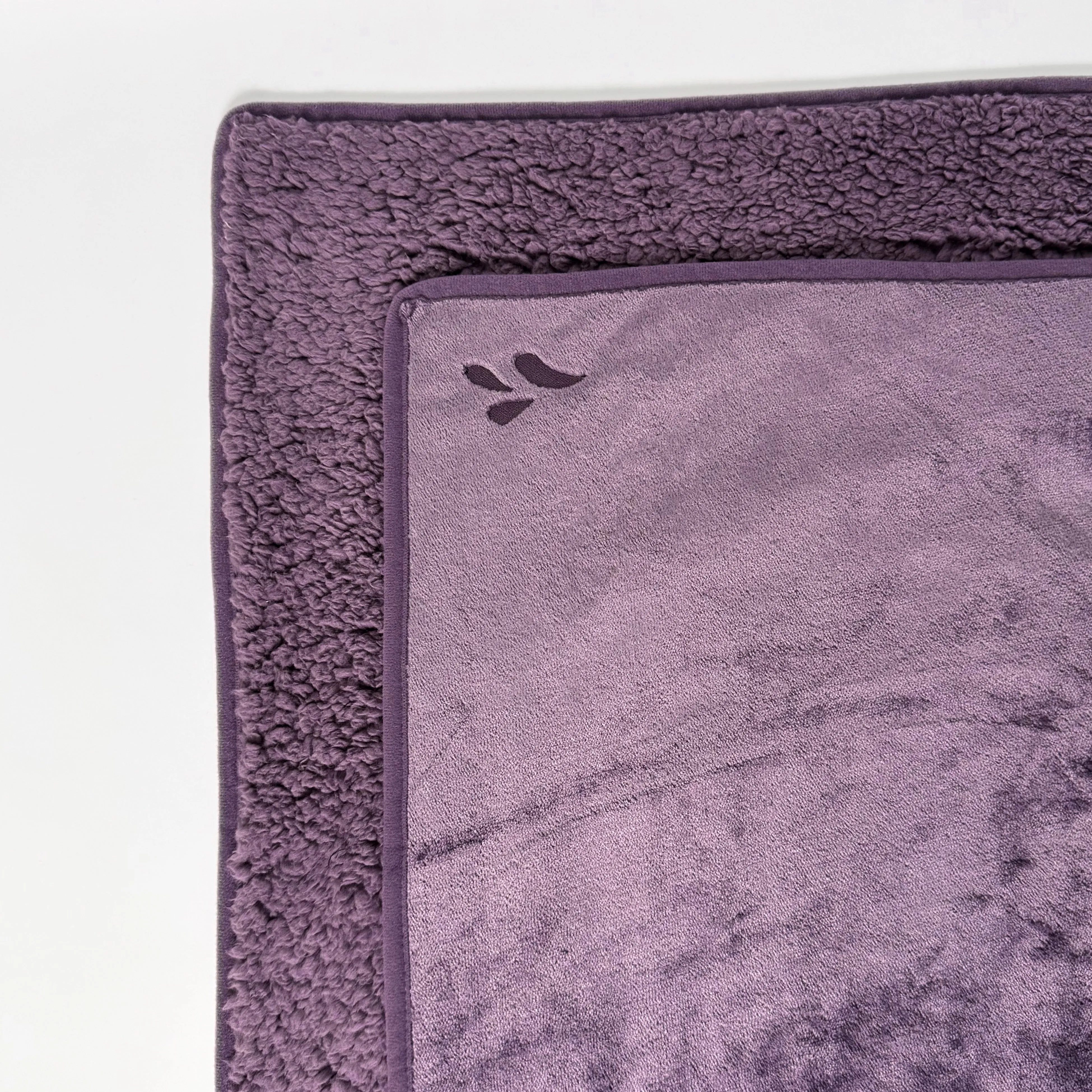 Waterproof Squirt Blanket™ - Purple Smoke The OG