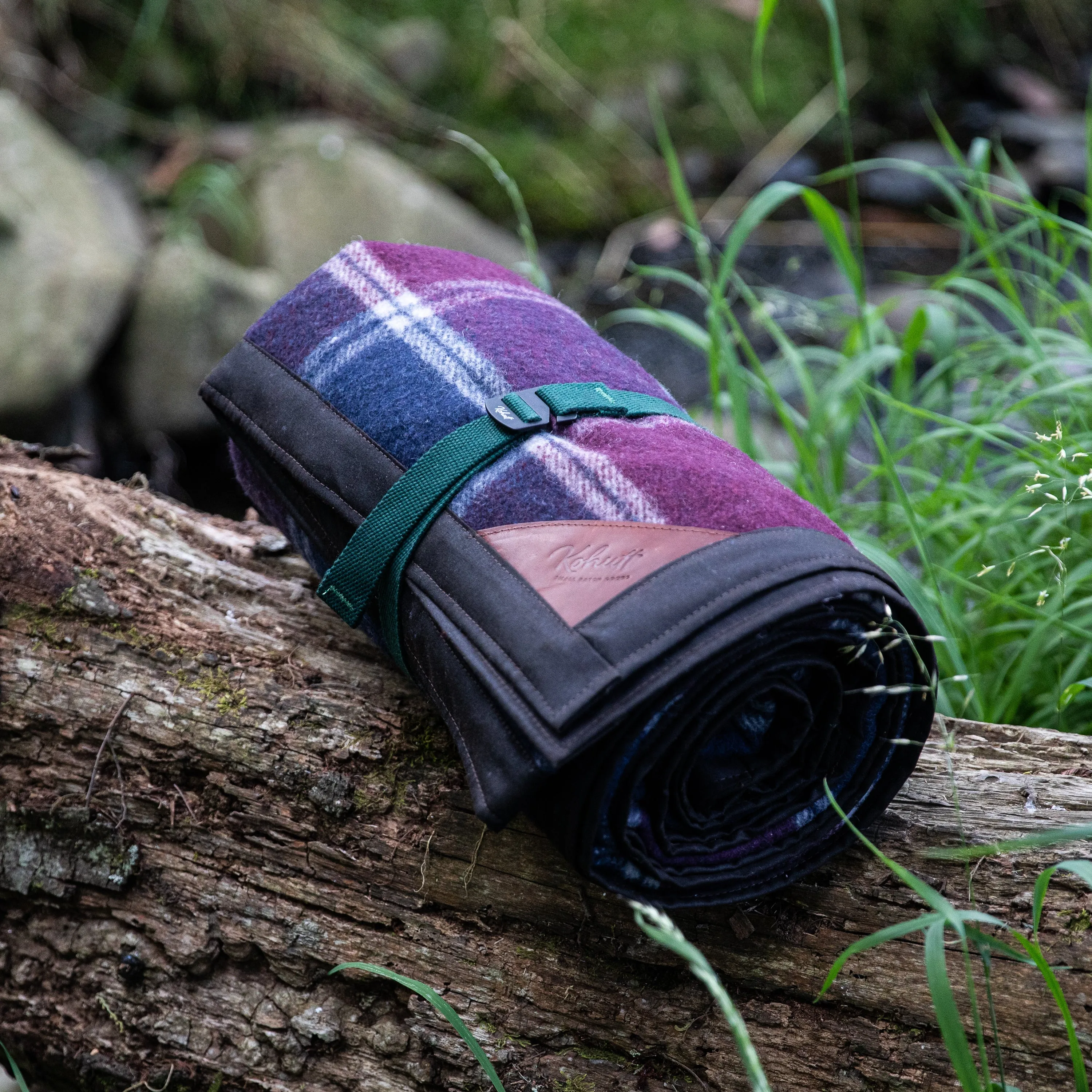 Waxed canvas & wool blanket in burgundy tartan