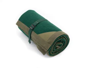 Waxed canvas & wool blanket in forest green