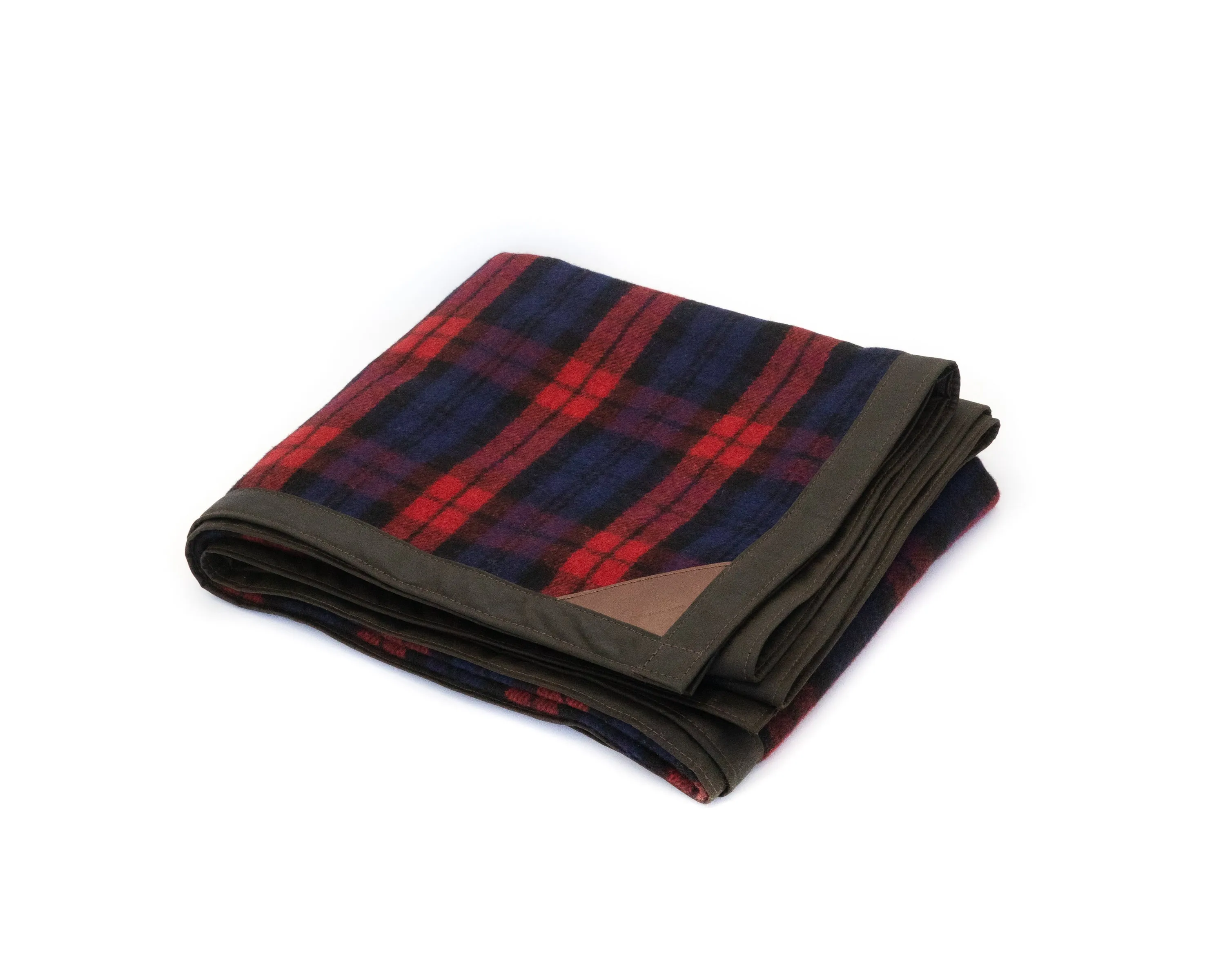 Waxed canvas & wool blanket in scarlet tartan