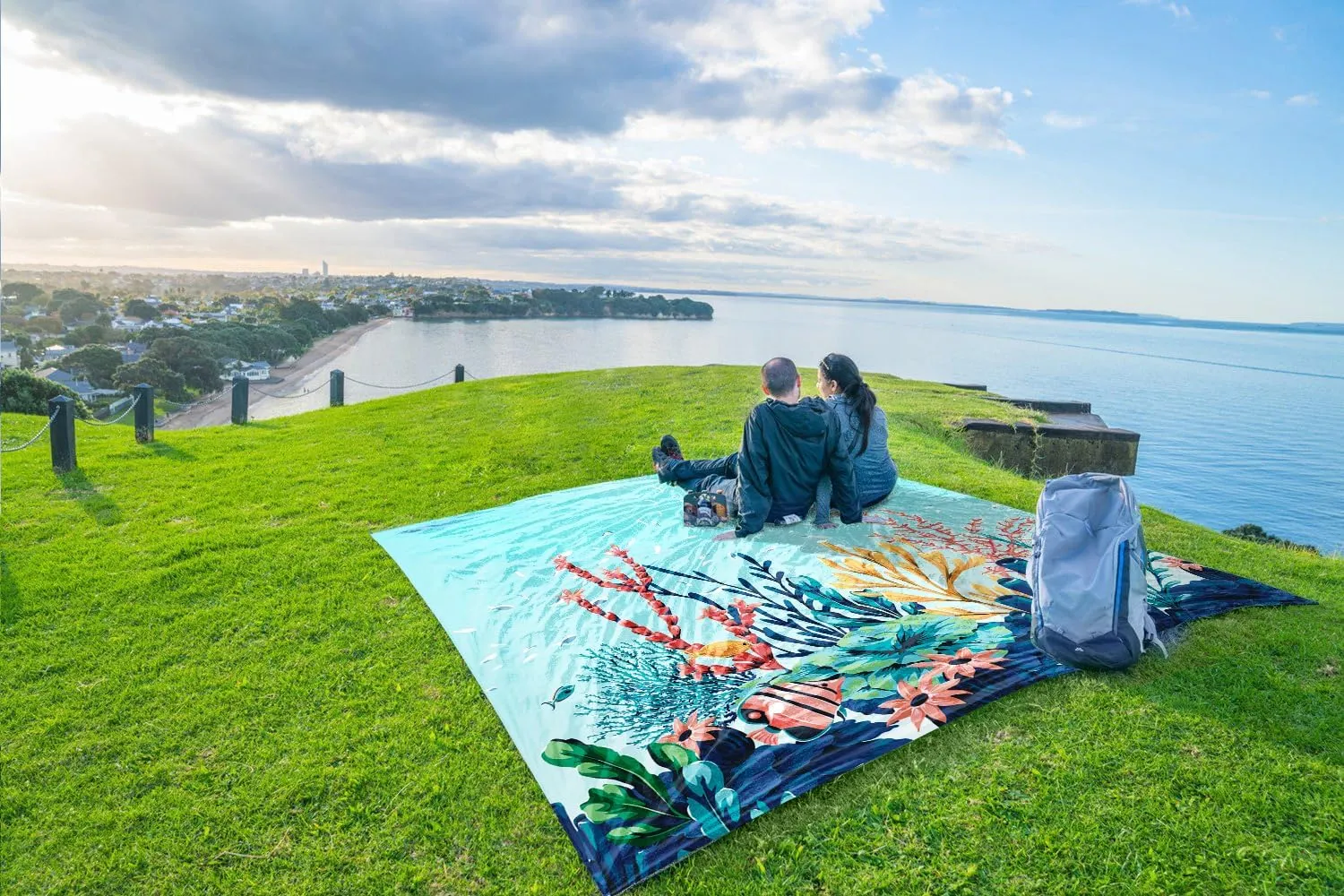WEKAPO Beach Blanket Waterproof Sandproof Oversized, Extra Large Beach Mat Sand Free, Lightweight & Compact Sand Free Mat with 6 Stakes & 4 Corner Pockets